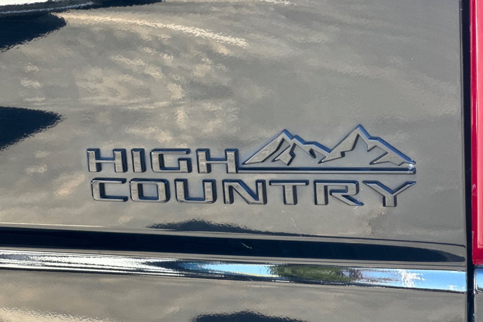 Used 2021 Chevrolet Silverado 2500 High Country w/ Z71 Off-Road Package AWD/4WD image 47