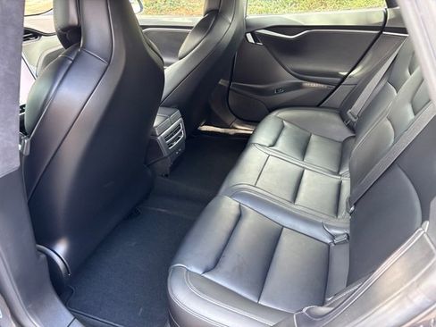 Used 2018 Tesla Model S 75D image 30