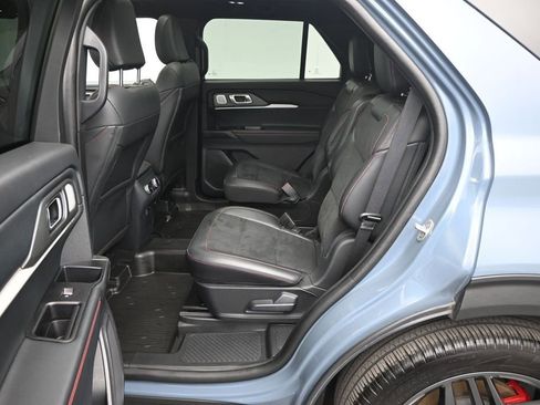 Certified 2025 Ford Explorer ST w/ Sun And Sound Package AWD/4WD image 21