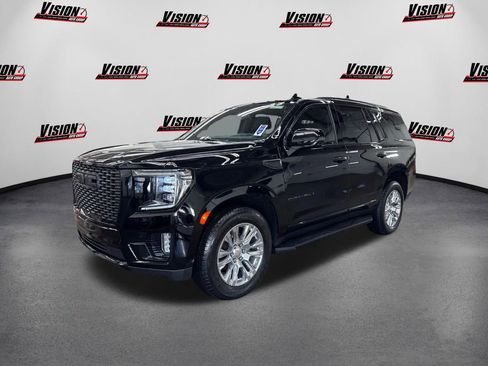 Used 2022 GMC Yukon Denali image 1
