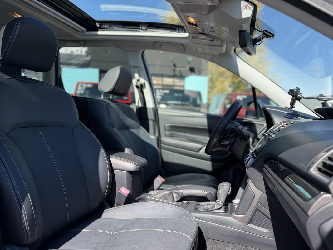 Used 2018 Subaru Forester 2.0XT Touring AWD/4WD image 9