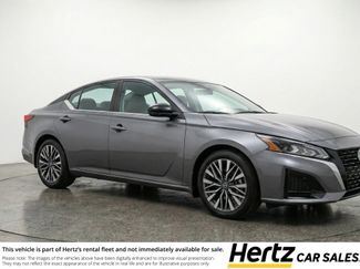 Used 2025 Nissan Altima 2.5 SV FWD video 1