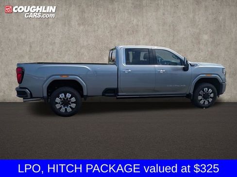 Used 2025 GMC Sierra 3500 Denali w/ Denali Reserve Package AWD/4WD image 9