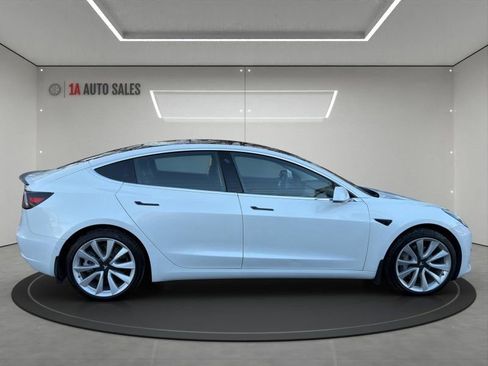Used 2020 Tesla Model 3 Performance image 6