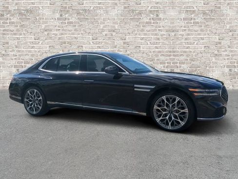 Used 2025 Genesis G90 3.5T AWD/4WD image 1