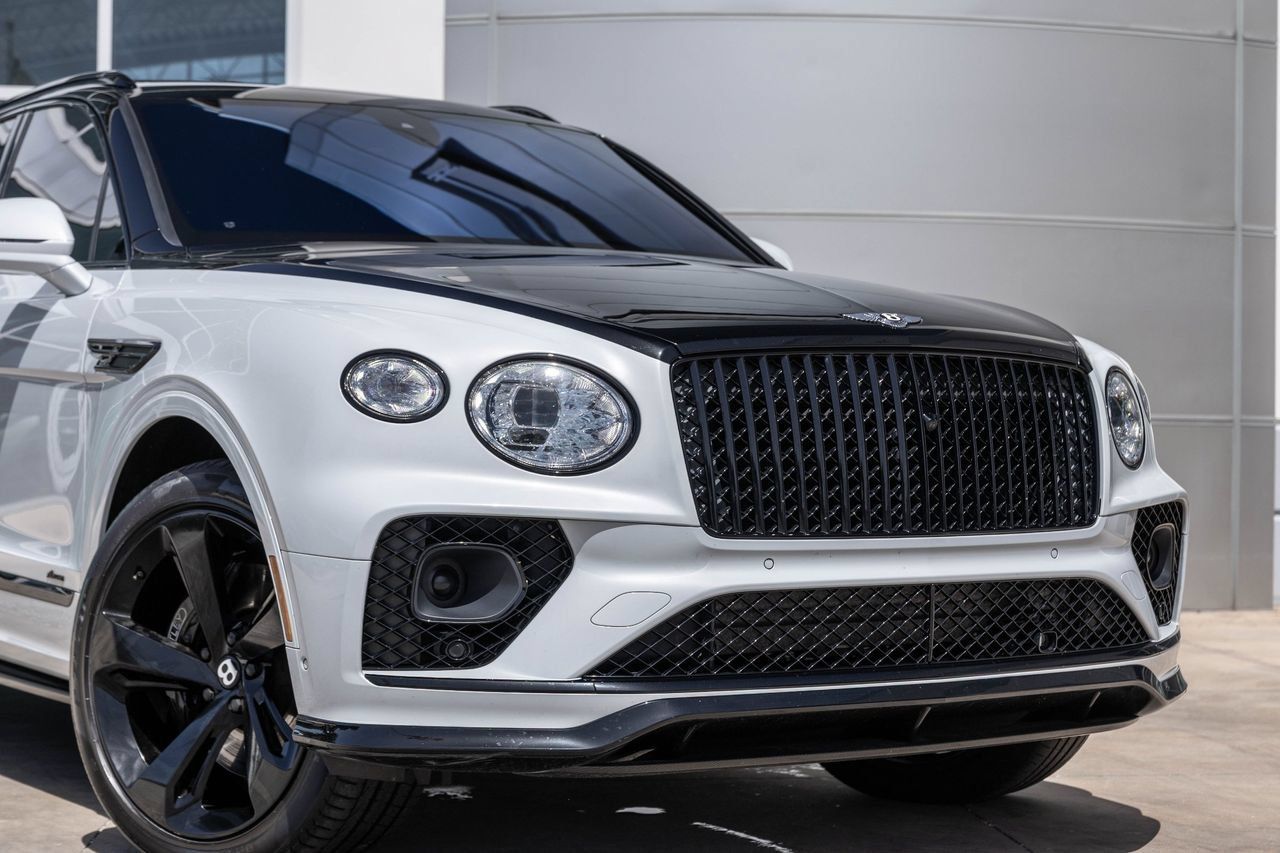 Certified 2023 Bentley Bentayga Extended Wheelbase AWD/4WD image 7