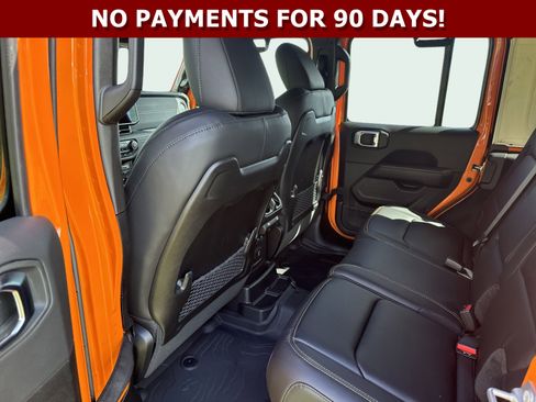 New 2025 Jeep Wrangler Unlimited Rubicon 392 image 11