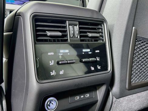 New 2026 Porsche Cayenne S AWD/4WD image 26