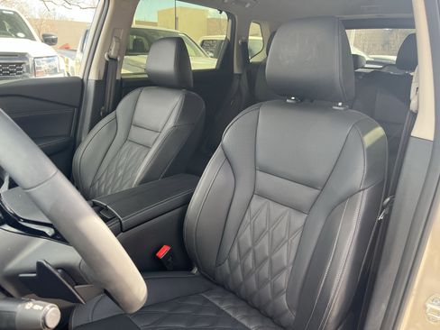 Certified 2026 Nissan Rogue Platinum w/ Platinum Premium Package image 12