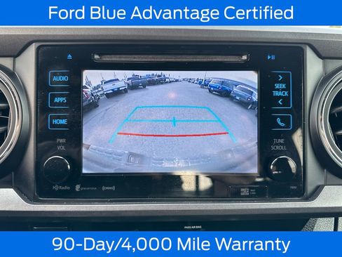 Used 2018 Toyota Tacoma TRD Sport AWD/4WD image 22