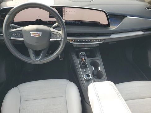 Certified 2024 Cadillac XT4 Sport AWD/4WD image 30