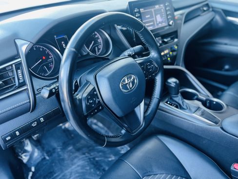 Used 2023 Toyota Camry SE w/ Convenience Package FWD image 19
