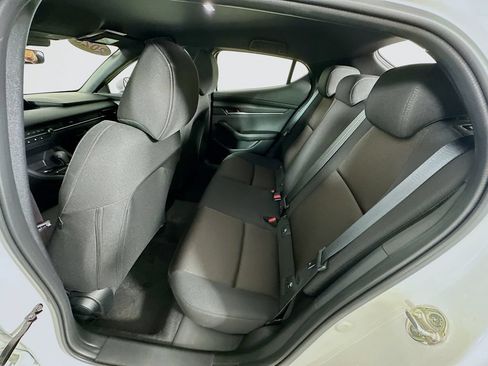 Used 2025 MAZDA MAZDA3 s FWD image 31