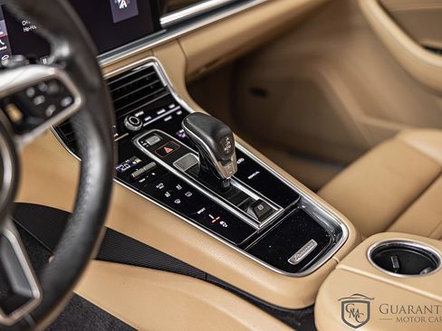 Used 2018 Porsche Panamera 4 AWD/4WD image 22