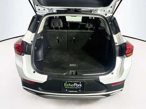Used 2025 Buick Encore GX Preferred FWD image 29