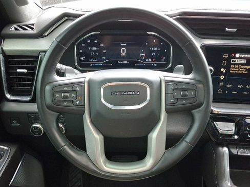Used 2024 GMC Sierra 1500 Denali w/ Technology Package AWD/4WD image 21