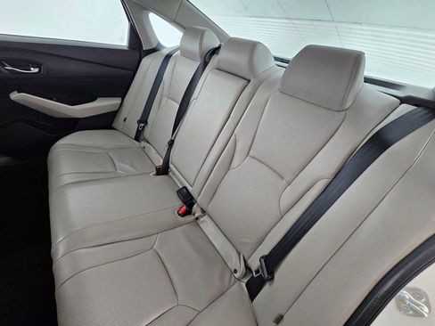 Used 2025 Honda Accord EX-L image 17