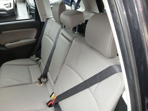 Used 2016 Subaru Forester 2.5i Limited image 17