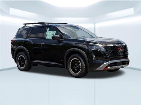 New 2026 Nissan Pathfinder Rock Creek AWD/4WD image 9