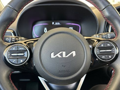 Certified 2023 Kia Soul GT-Line w/ GT-Line Technology Package FWD image 25