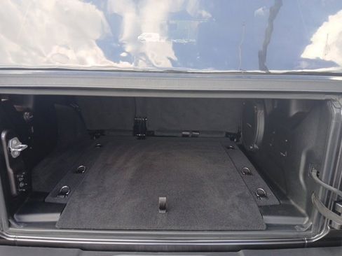 Certified 2022 Jeep Wrangler Unlimited Sahara w/ LED Lighting Group image 10