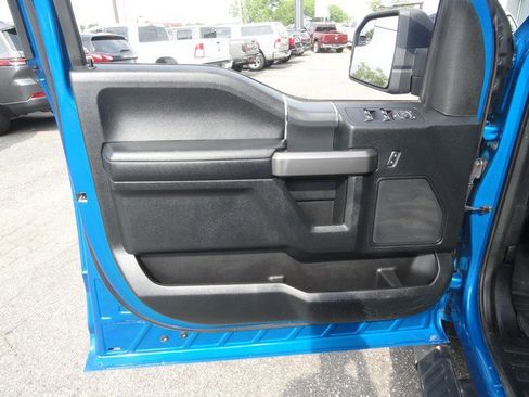 Used 2020 Ford F150 XLT w/ Equipment Group 302A Luxury AWD/4WD image 12