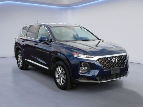 Used 2019 Hyundai Santa Fe SE image 8