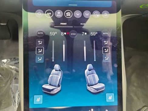 Used 2024 Lucid Air Touring AWD/4WD image 49