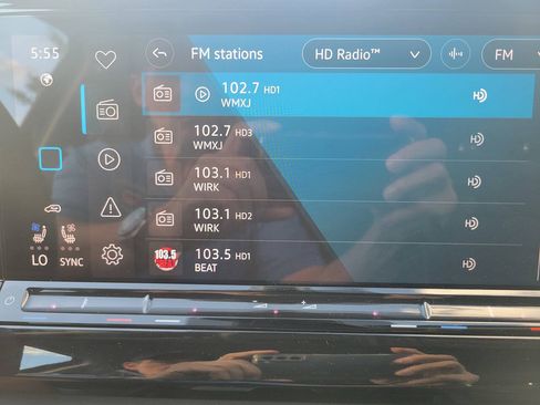 Used 2026 Volkswagen Atlas SE FWD image 24