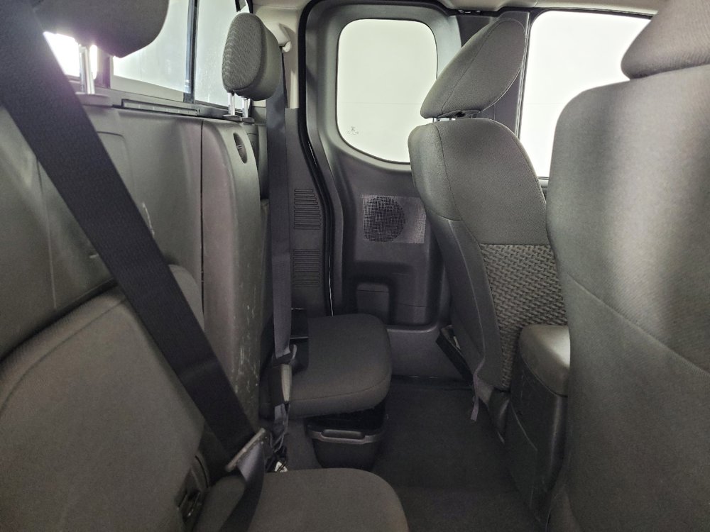 Used 2021 Nissan Frontier SV RWD image 19