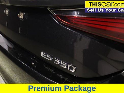 Used 2022 Lexus ES 350 350 w/ Premium Package image 12