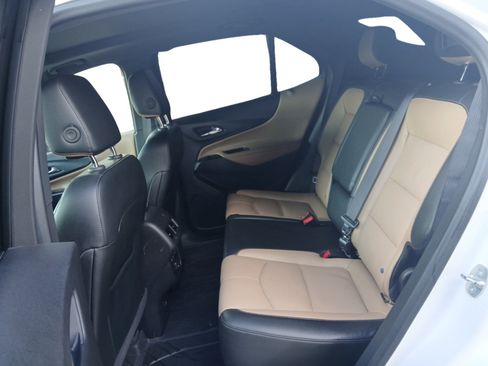 Used 2024 Chevrolet Equinox Premier image 13