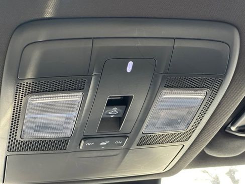 Used 2023 MAZDA CX-9 Grand Touring image 19