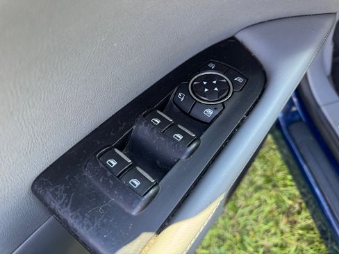 Used 2019 Lincoln Nautilus Reserve w/ Driver Assistance Package image 15