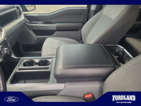 Used 2021 Ford F150 XLT w/ Equipment Group 302A High RWD image 15