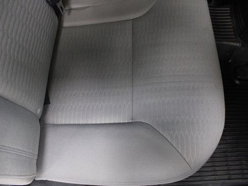 Used 2016 Toyota Tacoma SR w/ Towing Package image 22