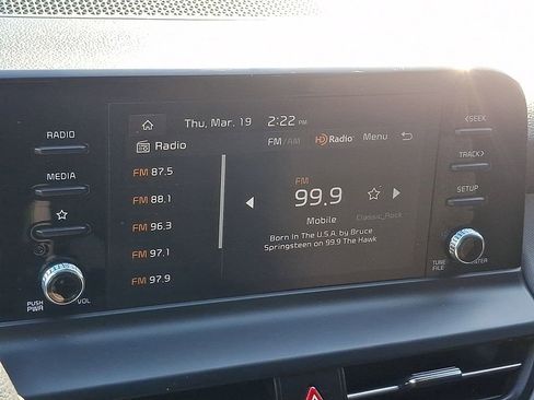 Certified 2025 Kia Seltos LX image 16