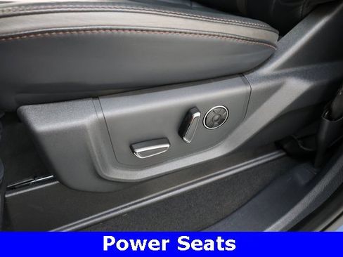 Used 2022 Ford F350 Platinum w/ Tremor Off-Road Package image 34