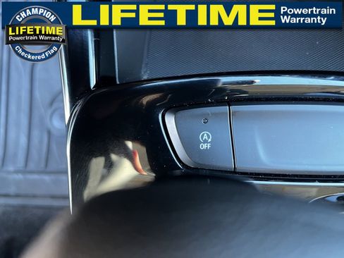 Used 2024 Chevrolet Trax ACTIV w/ Driver Confidence Package image 26