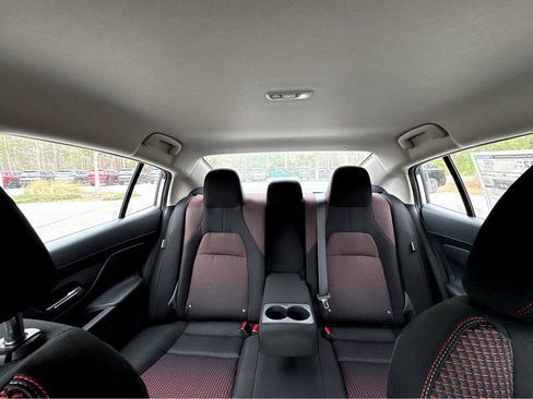 New 2026 Nissan Sentra SR w/ Floor Mat Package FWD image 34