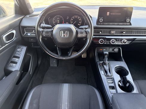 Used 2023 Honda Civic Sport image 16