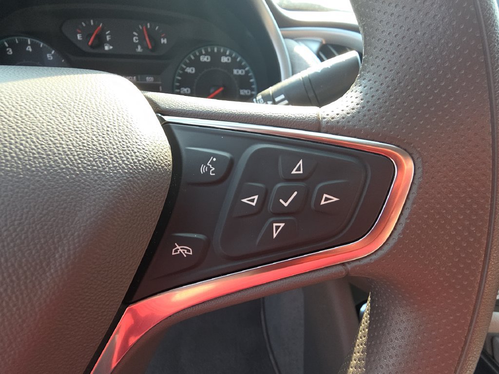 Used 2025 Chevrolet Malibu LT FWD image 19