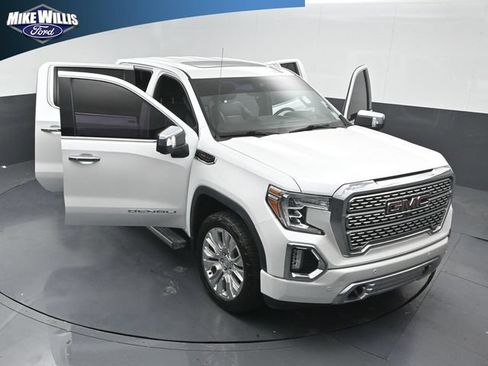 Used 2021 GMC Sierra 1500 Denali w/ Denali Ultimate Package AWD/4WD image 25