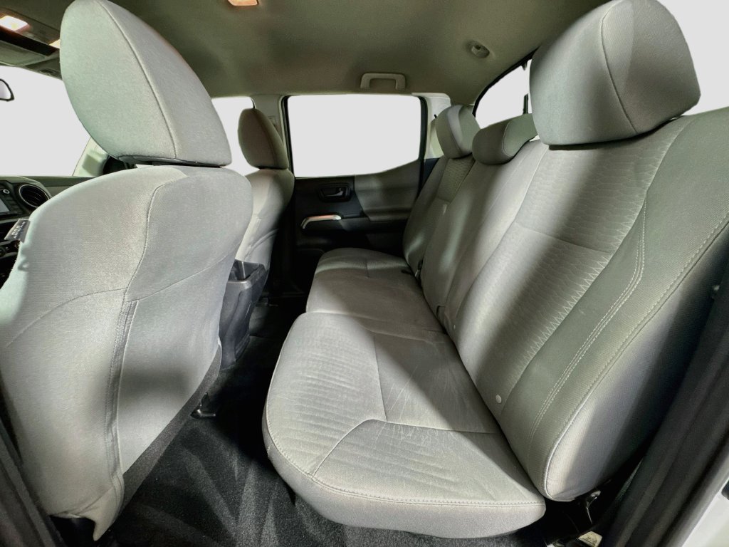 Used 2019 Toyota Tacoma SR5 AWD/4WD image 26
