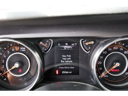Used 2021 Jeep Wrangler Sport AWD/4WD image 8