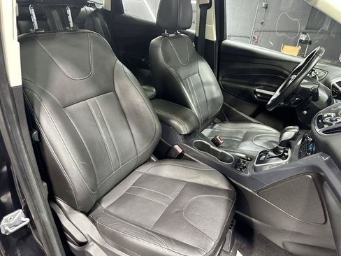 Used 2013 Ford Escape Titanium w/ Parking Technology Pkg FWD image 45