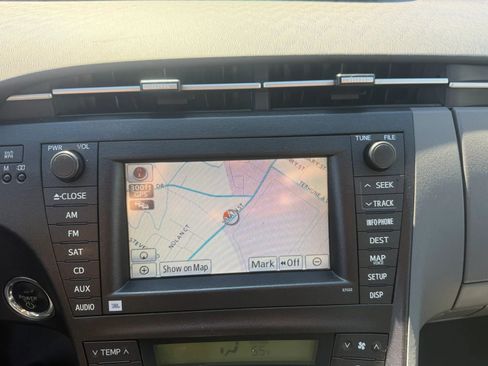 Used 2010 Toyota Prius Five FWD image 27