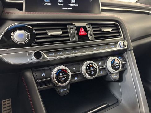 Used 2021 Genesis G70 3.3T w/ Sport Package RWD image 33