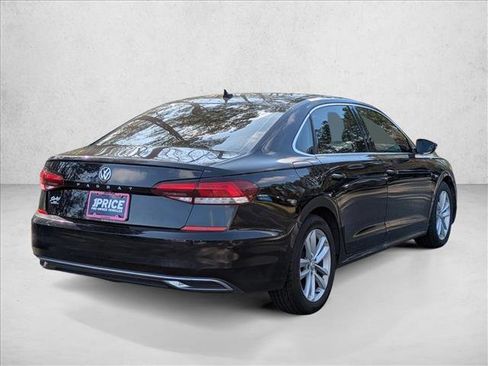 Used 2020 Volkswagen Passat 2.0T SE image 2