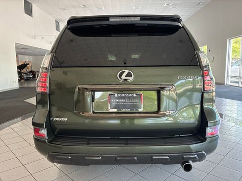 Certified 2023 Lexus GX 460 w/ Black Line Special Edition AWD/4WD image 8